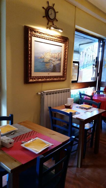 Augusta Albergo B&B Камольи Экстерьер фото