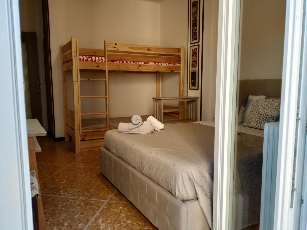 Augusta Albergo B&B Камольи Экстерьер фото