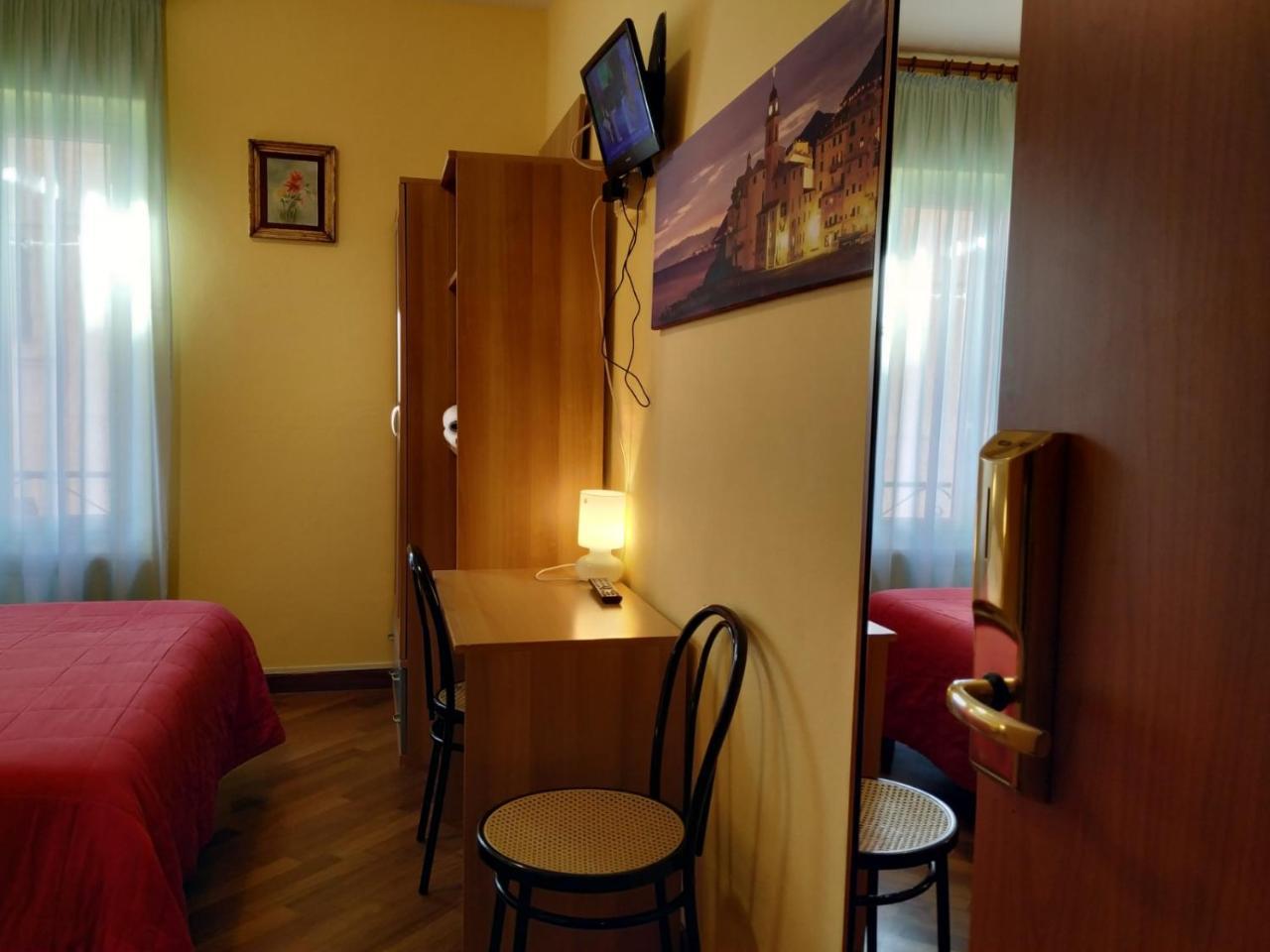 Augusta Albergo B&B Камольи Экстерьер фото