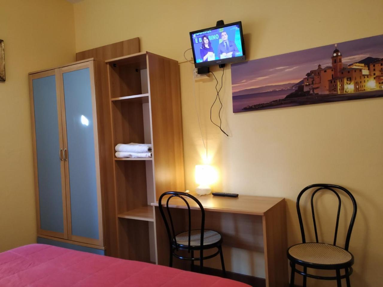 Augusta Albergo B&B Камольи Экстерьер фото