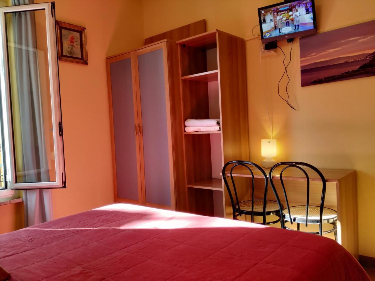 Augusta Albergo B&B Камольи Экстерьер фото